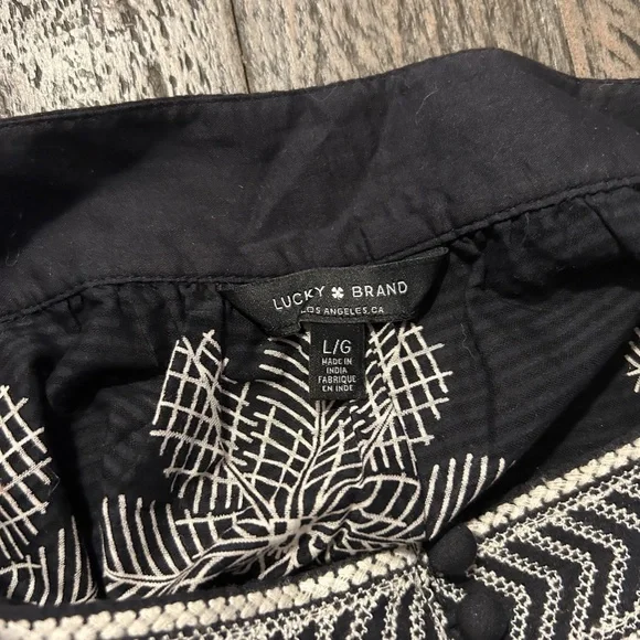 Size Large Lucky Brand Black and White Sleeveless Summer Bohemian Top - Picture 3 of 3